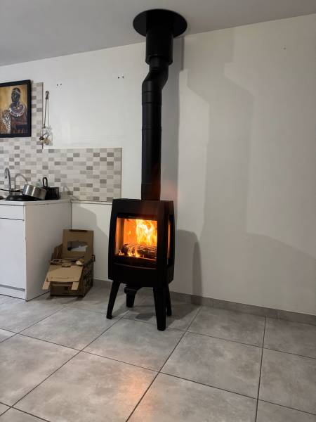 POELE A BOIS EMERAUDE 2 MARQUE SEGUIN INSTALLE A LANTIGNIE