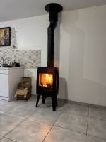 Notre zone d'activité pour ce service Magasin spécialisé dans la vente de poêle à bois avec four de cuisson intégré en habillage acier